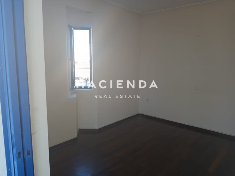 Apartment in Prasinos Lofos, Iraklio — Photo 8 of 22