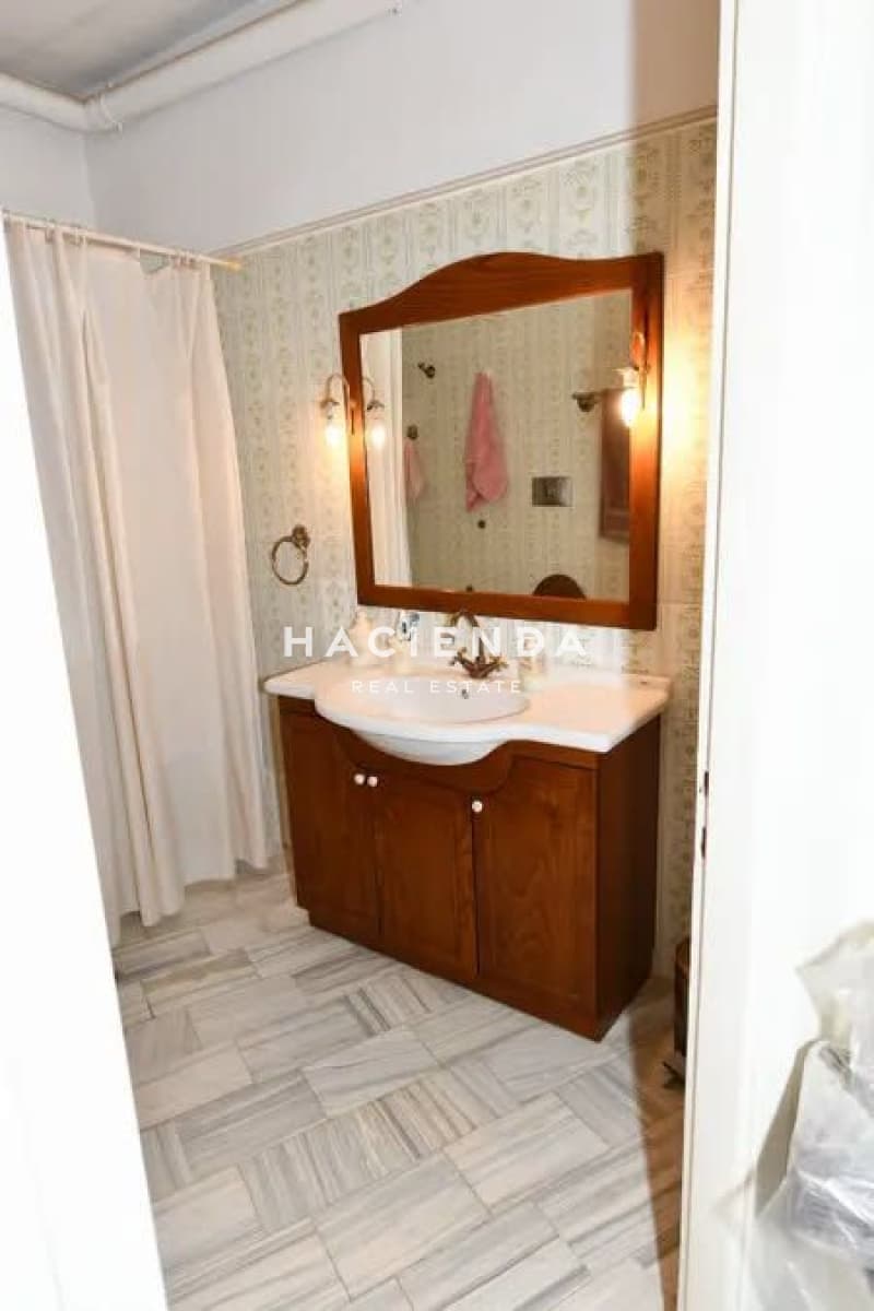 Apartment in Vlachika, Vari - Varkiza — Photo 10 of 15