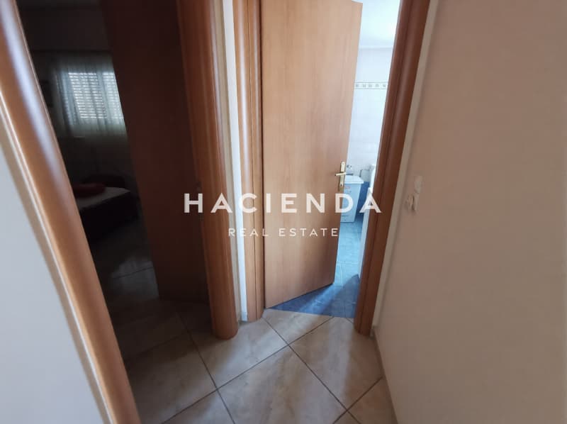Apartment in Neapoli, Nikaia — Photo 3 of 8