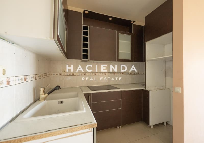 Apartment in Kaminia, Piraeus — Photo 5 of 22