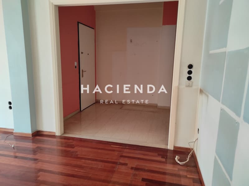 Apartment in Aspra Chomata, Peristeri — Photo 19 of 24