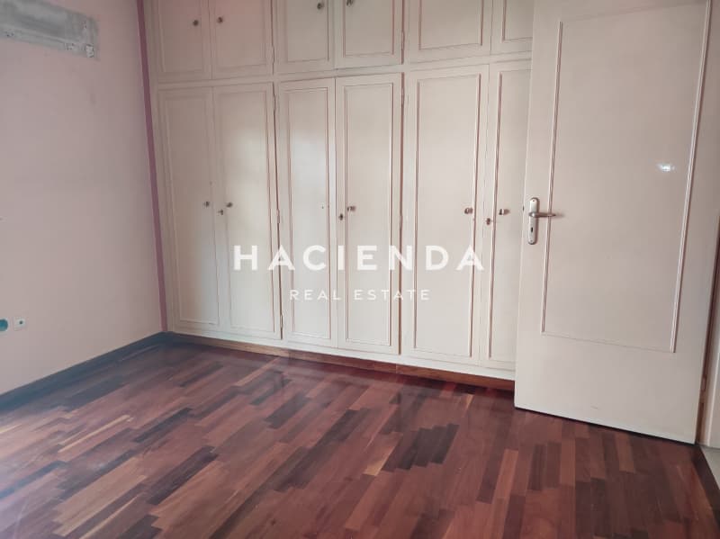 Apartment in Aspra Chomata, Peristeri — Photo 10 of 24