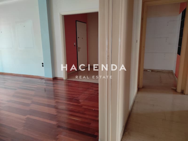 Apartment in Aspra Chomata, Peristeri — Photo 7 of 24