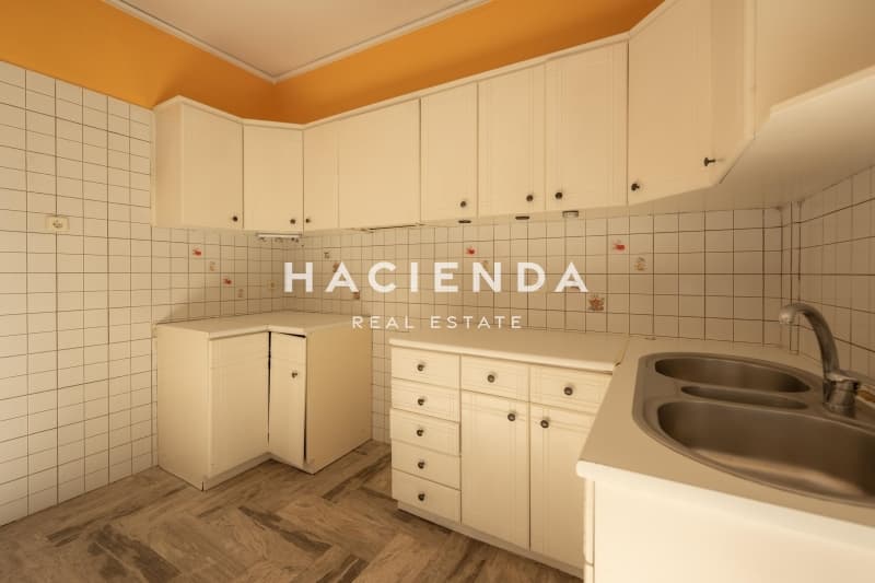 Apartment in Center, Metamorfosi — Photo 9 of 19