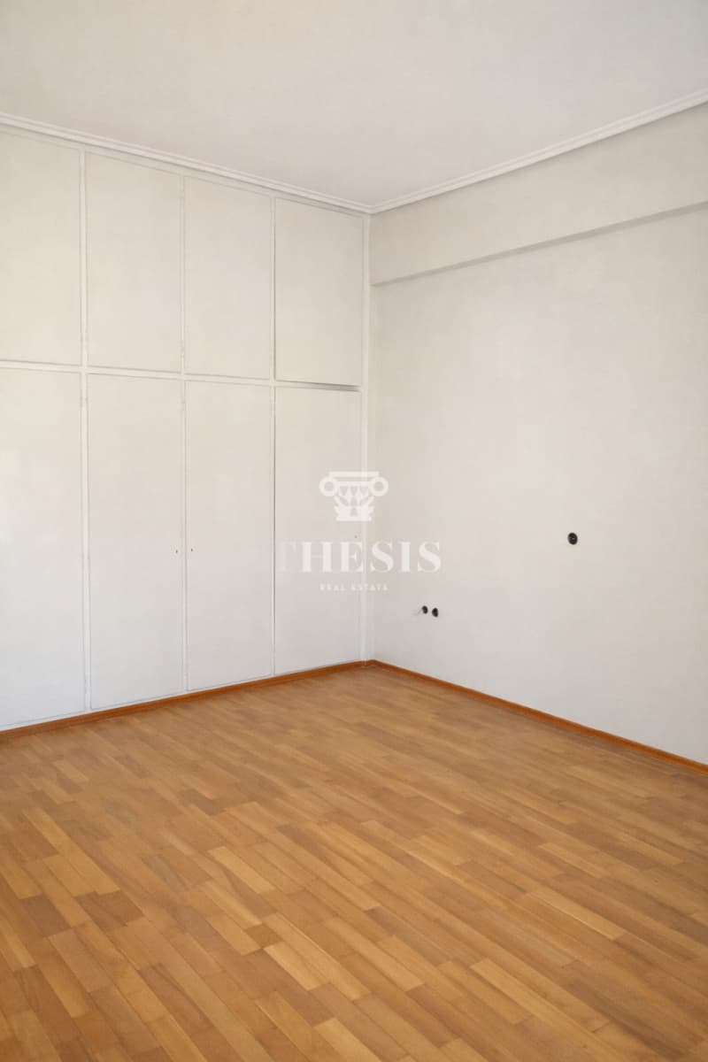 Apartment in Center, Argyroupoli — Photo 8 of 13