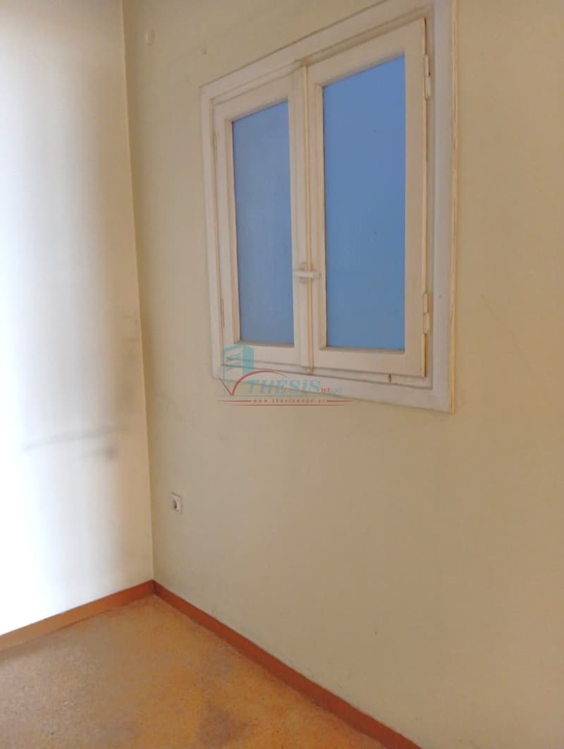 Office in Platia Kanigos, Exarchia - Neapoli — Photo 3 of 14