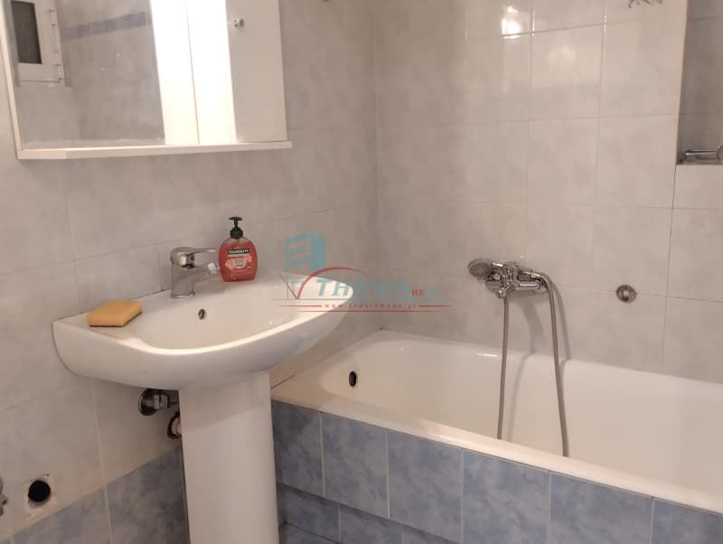 Apartment in Platia Attikis, Attiki — Photo 9 of 12
