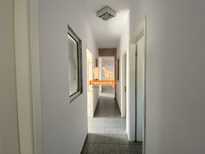 Light Industrial Space in Anthoupoli, Efkarpia — Photo 3 of 30