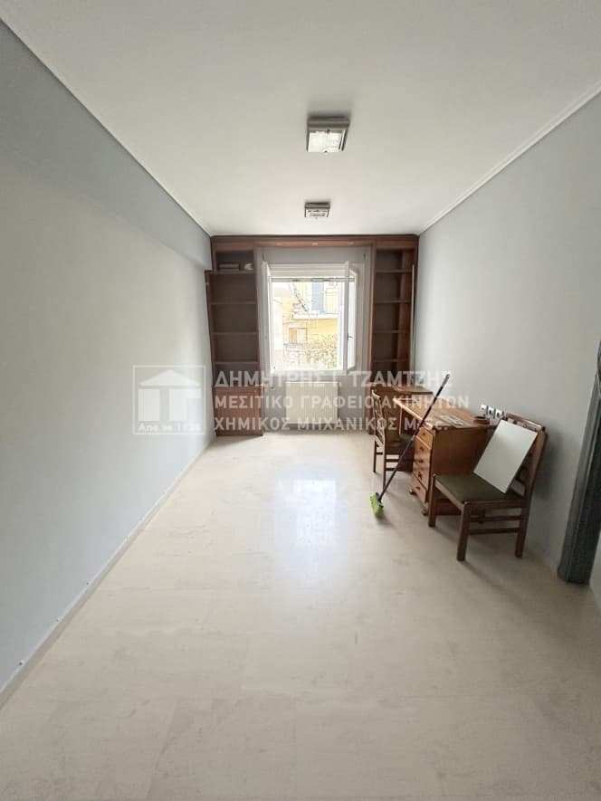 Apartment in Mazaraki, Volos — Photo 1 of 10
