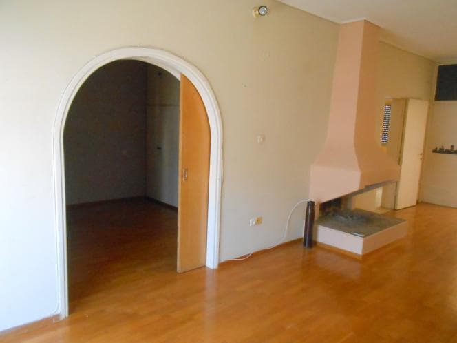 Apartment in Center, Volos — Photo 18 of 25