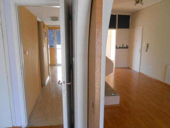 Apartment in Center, Volos — Photo 10 of 25