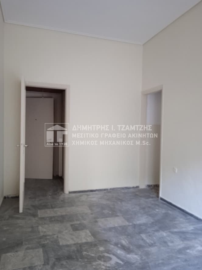 Apartment in Mazaraki, Volos — Photo 1 of 6