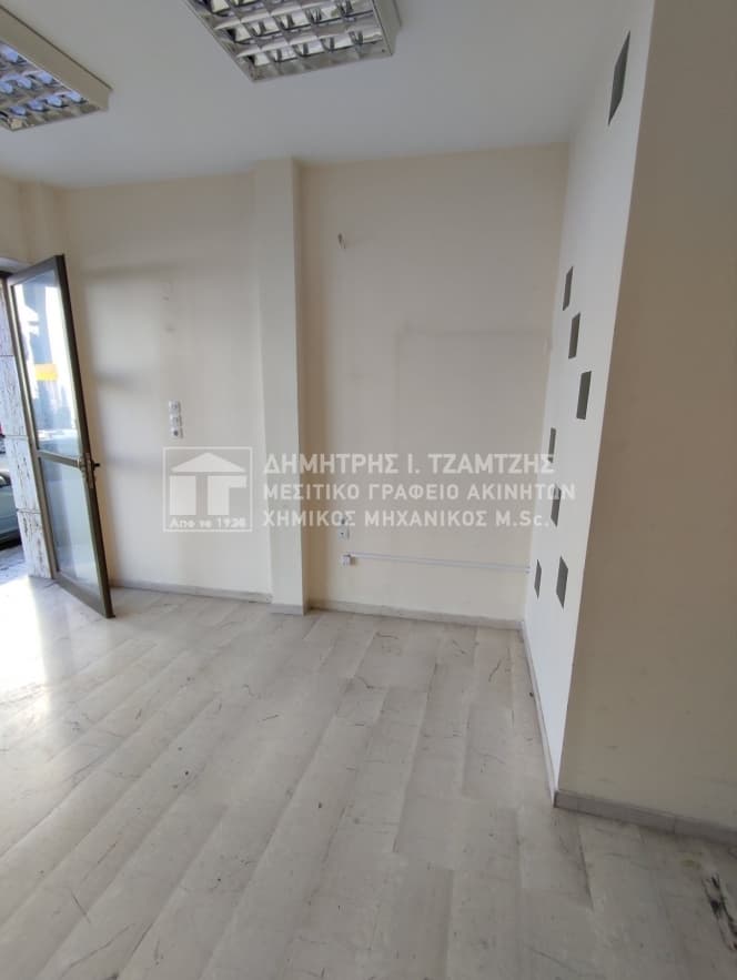 Κατάστημα στην Λεύκα, Βόλος — Φωτογραφία 3 από 10