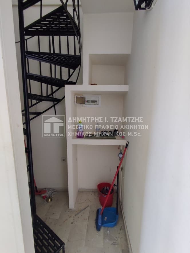 Κατάστημα στην Λεύκα, Βόλος — Φωτογραφία 6 από 10
