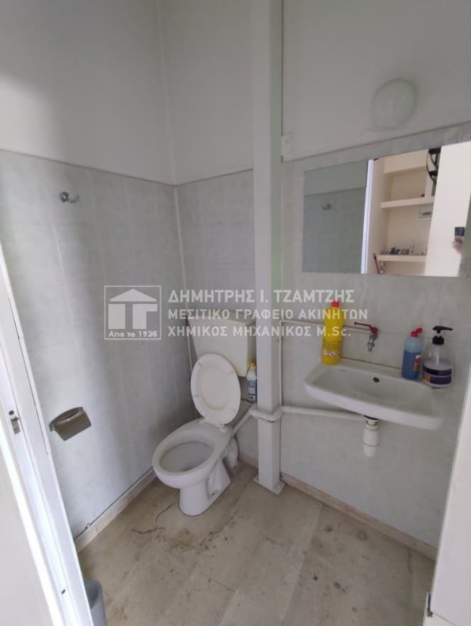 Κατάστημα στην Λεύκα, Βόλος — Φωτογραφία 9 από 10