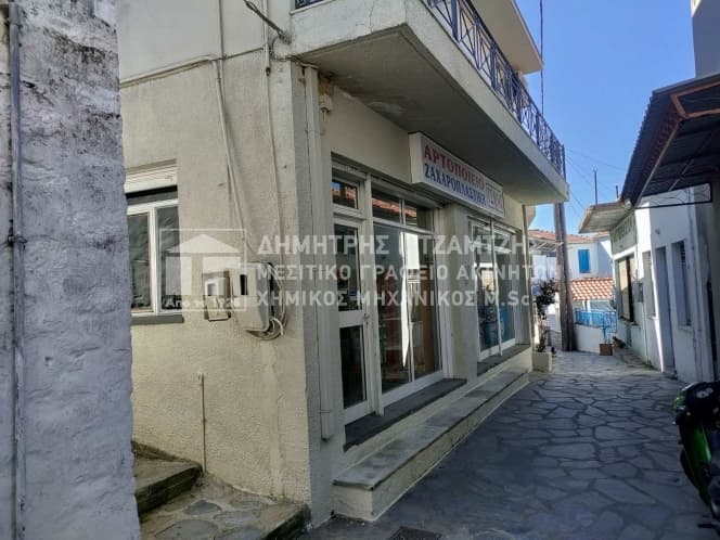 Κατάστημα στην Κέντρο, Τρικέρι — Φωτογραφία 8 από 8