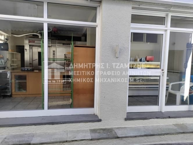 Κατάστημα στην Κέντρο, Τρικέρι — Φωτογραφία 3 από 8