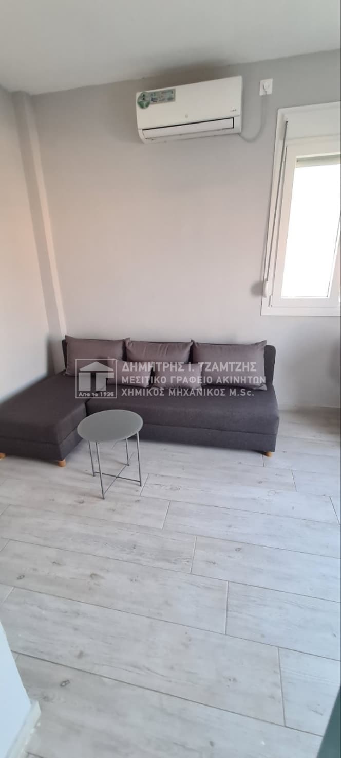 Apartment in Analipsi, Volos — Photo 3 of 23