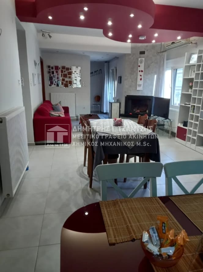 Apartment in Analipsi, Volos — Photo 1 of 12