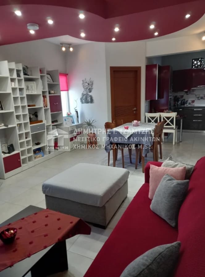 Apartment in Analipsi, Volos — Photo 9 of 12