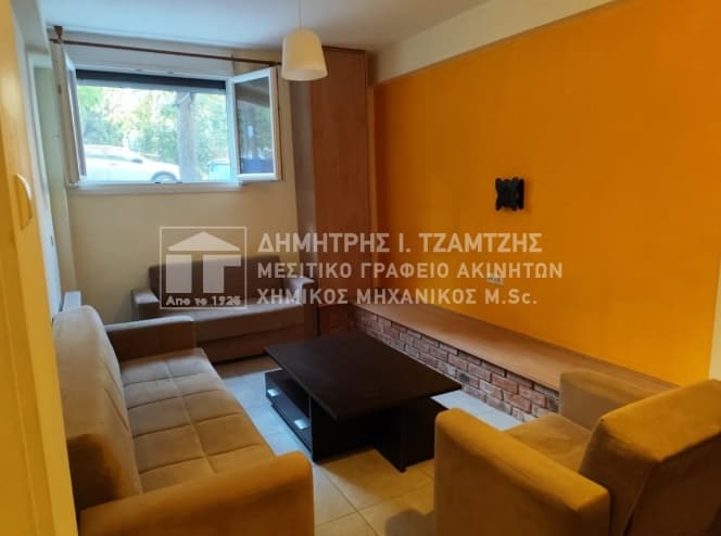 Apartment in Analipsi, Volos — Photo 10 of 11