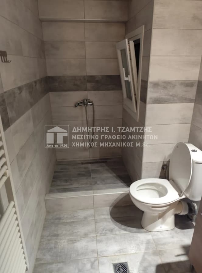 Apartment in Analipsi, Volos — Photo 4 of 11