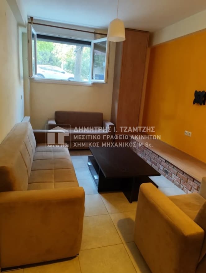 Apartment in Analipsi, Volos — Photo 9 of 11