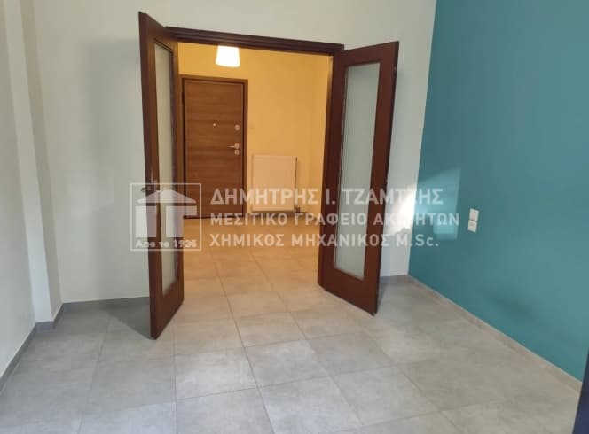 Apartment in Analipsi, Volos — Photo 11 of 11