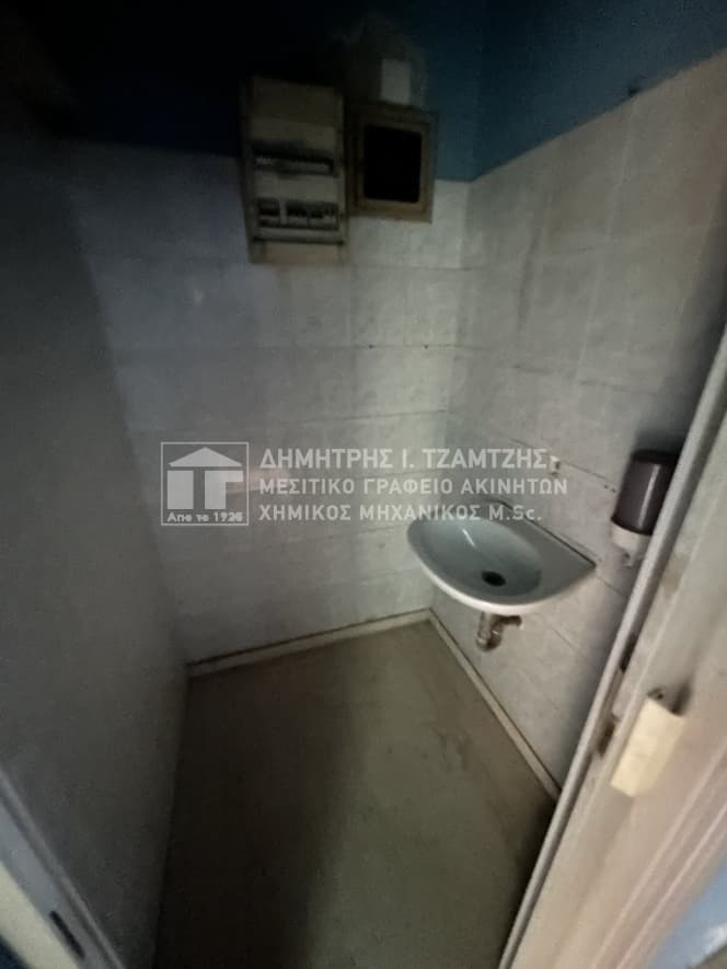 Κατάστημα στην Άναυρος, Βόλος — Φωτογραφία 5 από 12