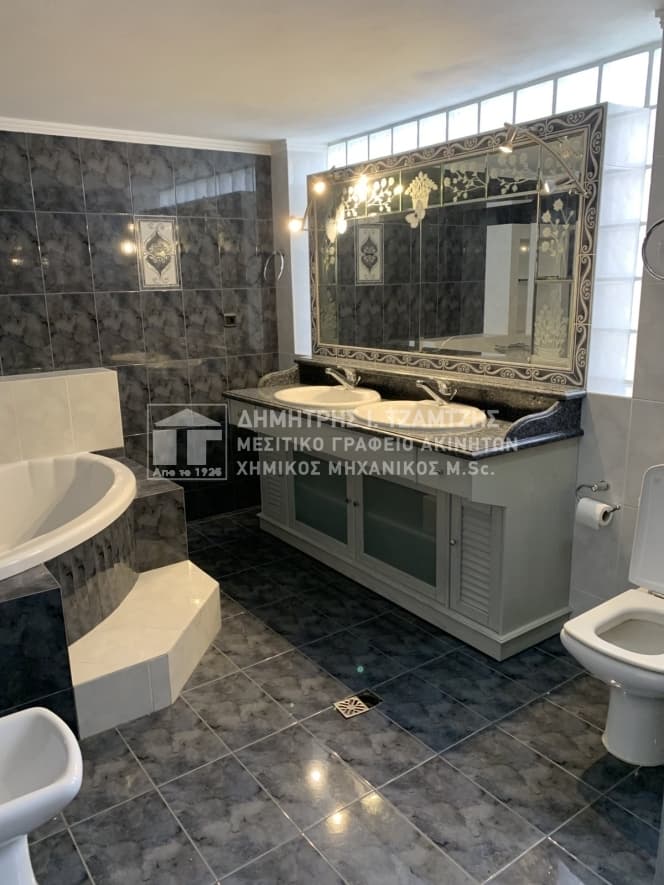 Apartment in Nees Pagases, Volos — Photo 8 of 17