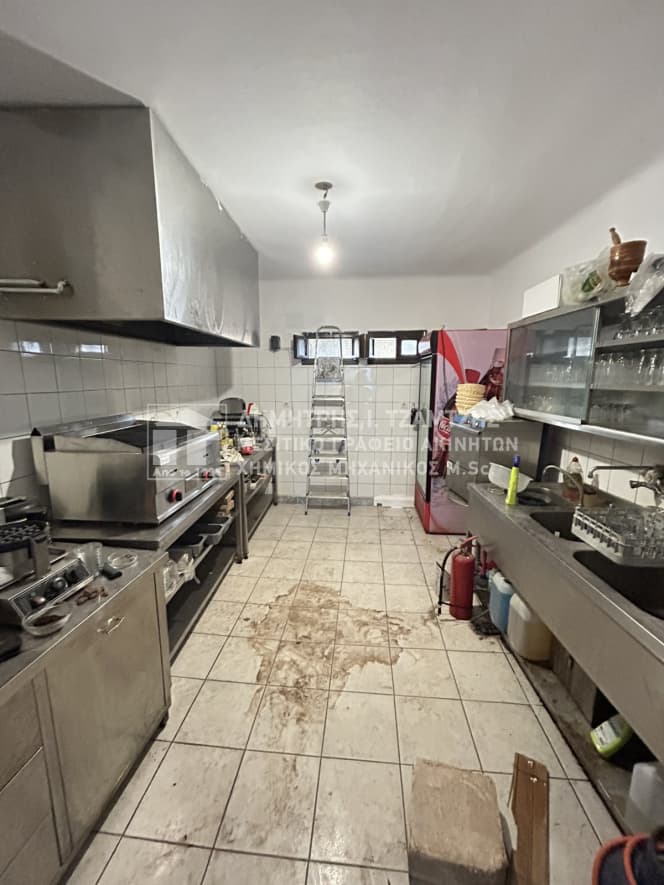 Κατάστημα στην Νέες Παγάσες, Βόλος — Φωτογραφία 13 από 30