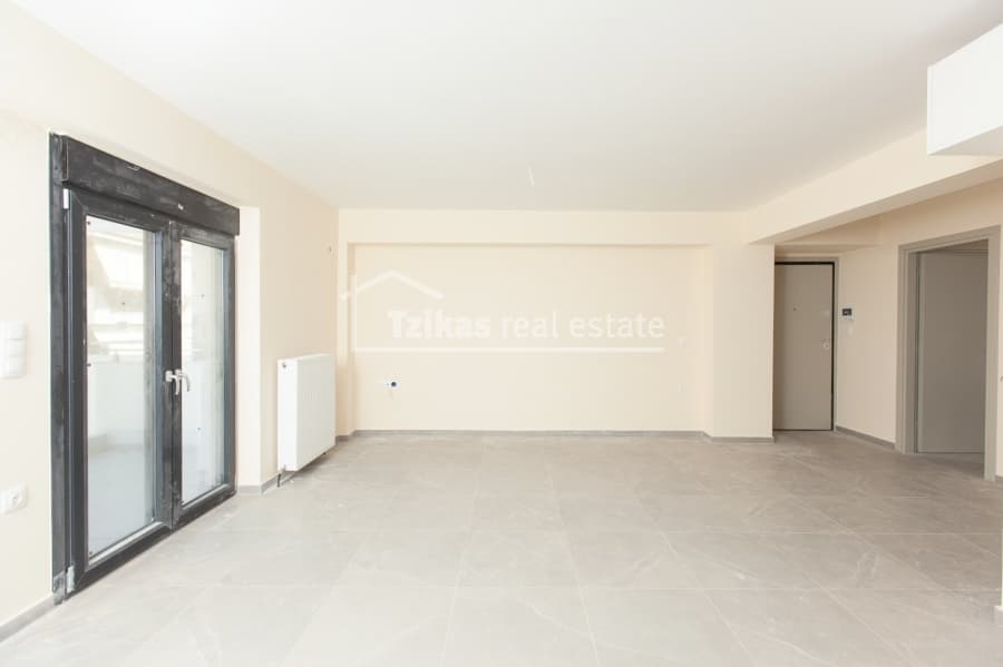 Apartment in Center, Kalamaria — Photo 4 of 25