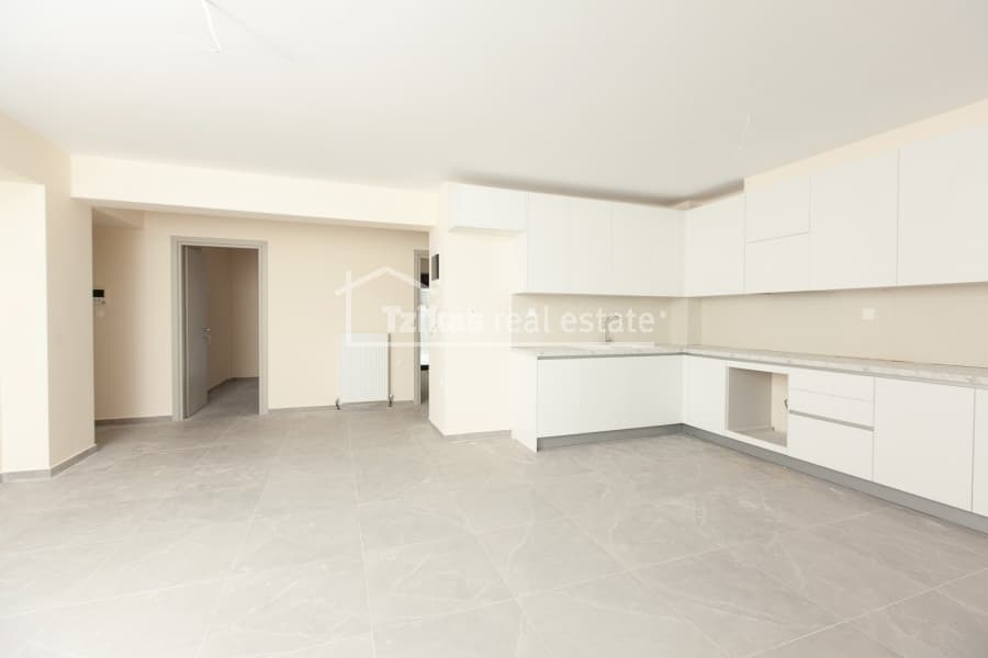 Apartment in Center, Kalamaria — Photo 10 of 25