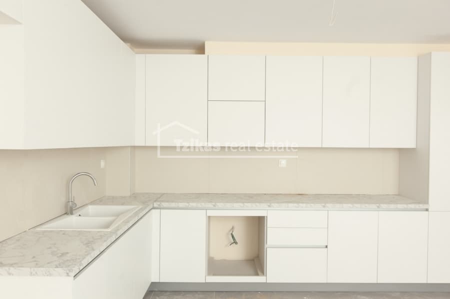 Apartment in Center, Kalamaria — Photo 7 of 25