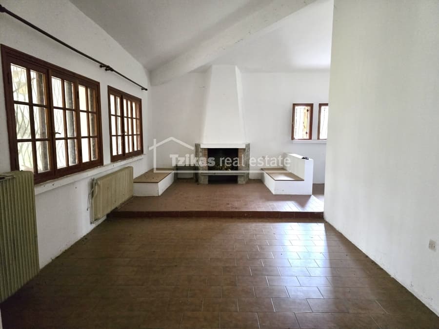 House in Lakkia, Vasilika — Photo 1 of 20