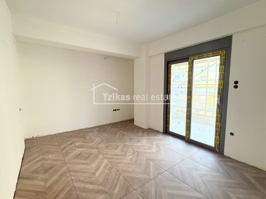 Apartment in Aretsou, Kalamaria — Photo 8 of 18