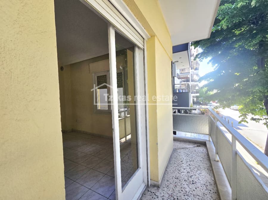 Apartment in Aretsou, Kalamaria — Photo 12 of 16