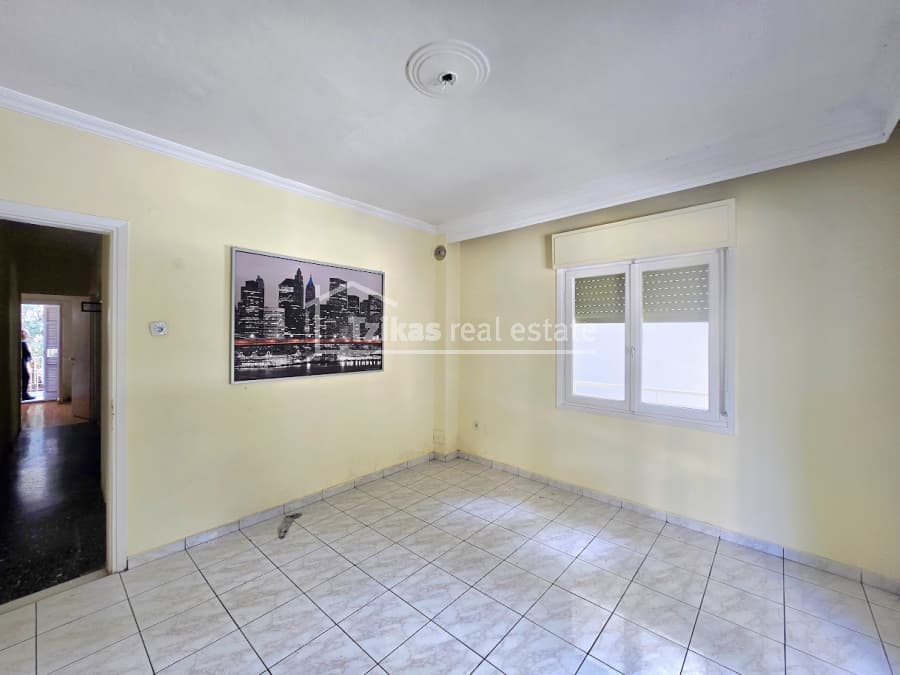 Apartment in Aretsou, Kalamaria — Photo 2 of 16