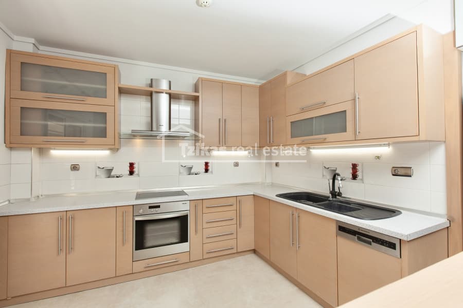 Apartment in Center, Kalamaria — Photo 4 of 30
