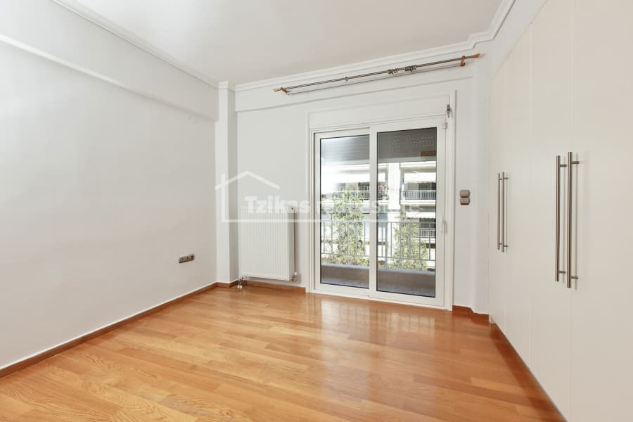 Apartment in Center, Kalamaria — Photo 19 of 30