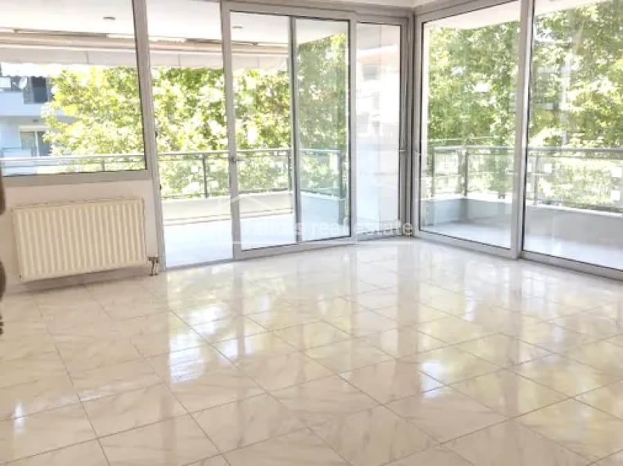 Διαμέρισμα στην Καραμπουρνακι, Καλαμαριά — Φωτογραφία 1 από 17