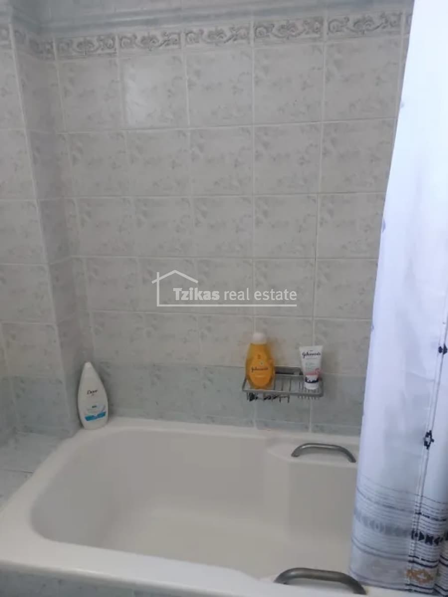 Apartment in Foinikas, Kalamaria — Photo 13 of 21