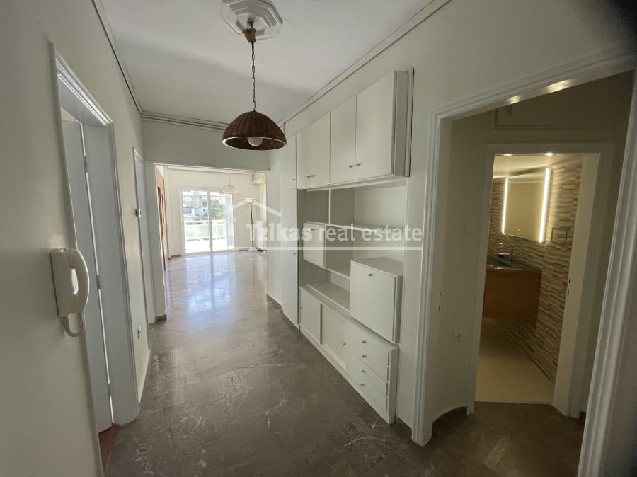 Apartment in Karampournaki, Kalamaria — Photo 1 of 10