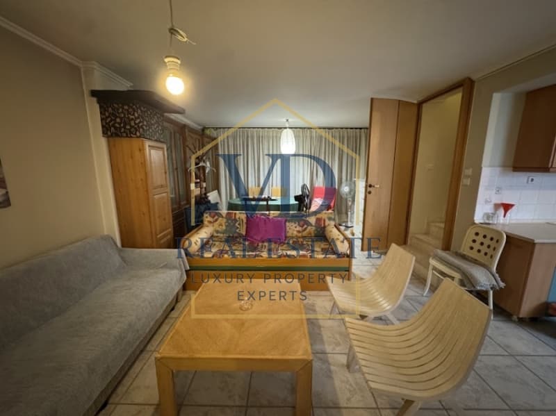 House in Plagiari, Mikra — Photo 1 of 29