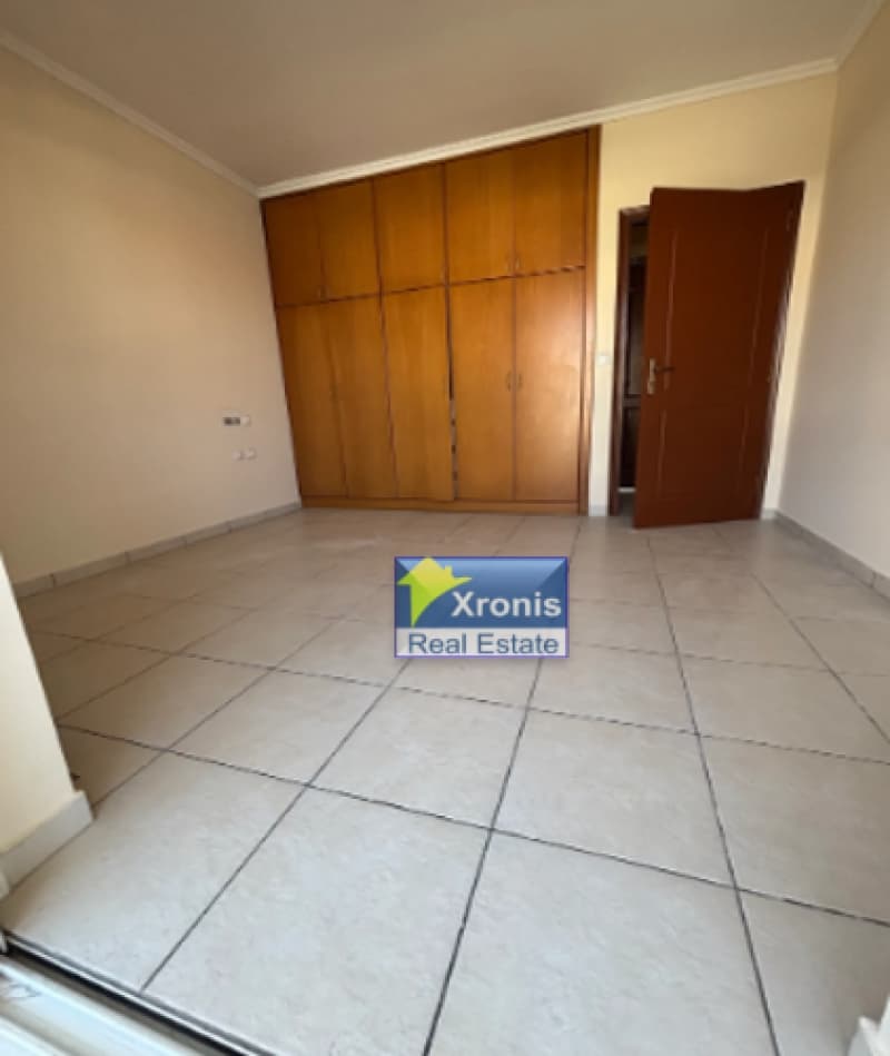 Apartment in Prasinos Lofos, Iraklio — Photo 11 of 15