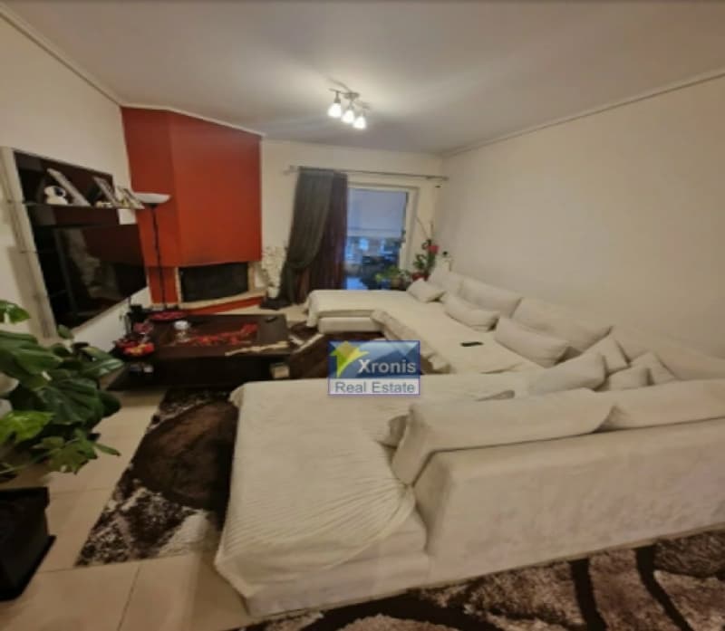 Apartment in Center, Metamorfosi — Photo 2 of 7