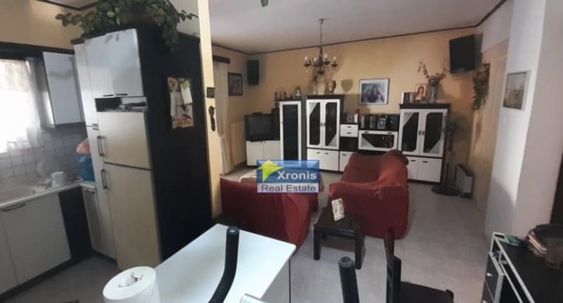 Apartment in Center, Ilion — Photo 8 of 21