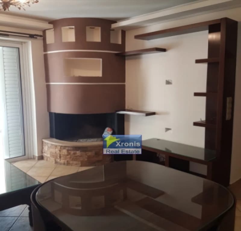 Apartment in Chrisoupoli, Peristeri — Photo 1 of 17