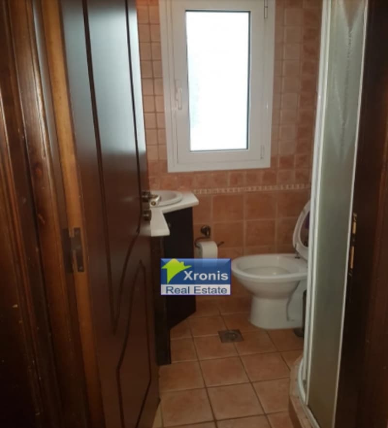 Apartment in Chrisoupoli, Peristeri — Photo 8 of 17