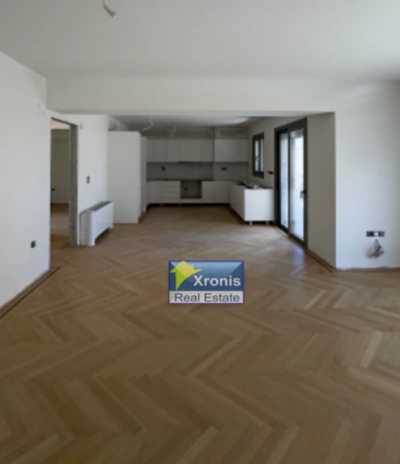 Apartment in Center, Ilion — Photo 3 of 8